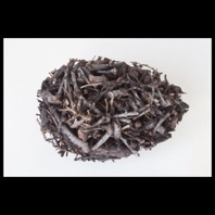 Stephen Turner, Exbury Egglet (Blackthron Twigs, 120mm length x 80mm max diameter, 2013